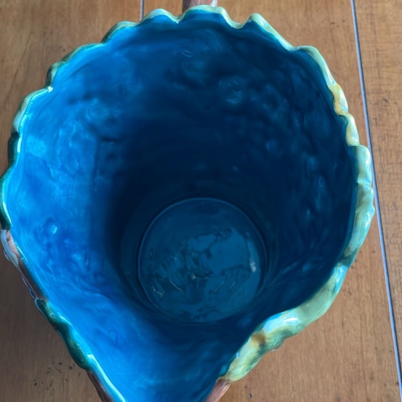 Grape Motif Water Pitcher - Picture 5 of 9